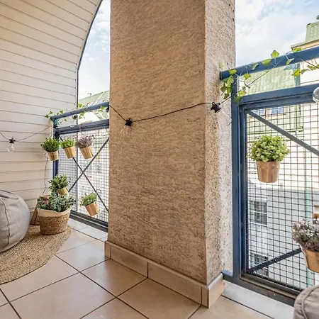 Niceone Number 7 - W Samym Centrum! * Wrocław